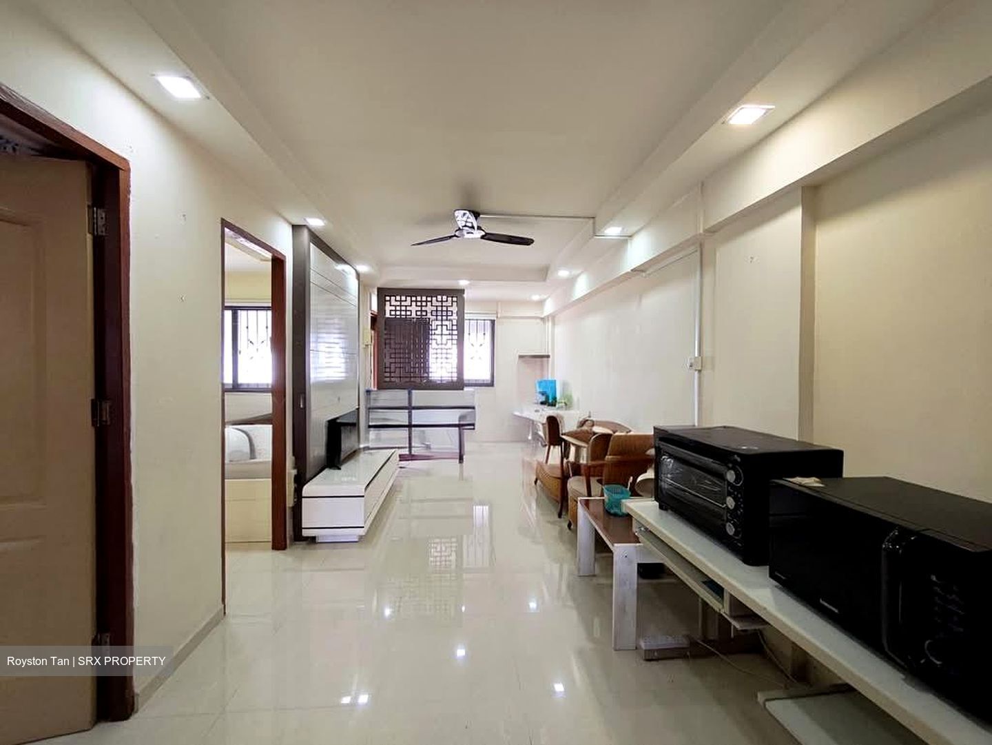 Blk 211 Jurong East Street 21 (Jurong East), HDB 3 Rooms #563616191